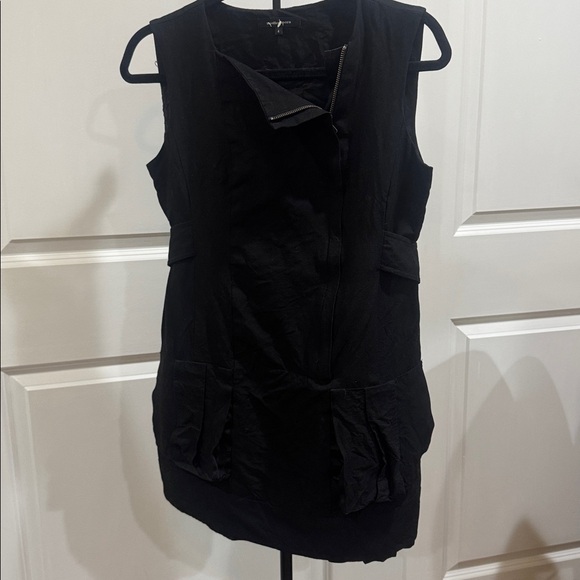 Nanette Lepore Black Sleeveless Zip-Front Dress - Picture 2 of 7